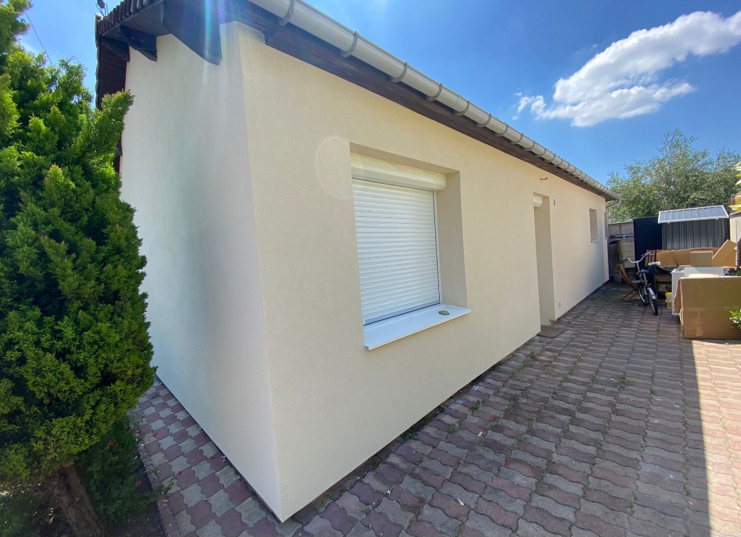 Maison isolée par l’extérieur avec crépi neuf
